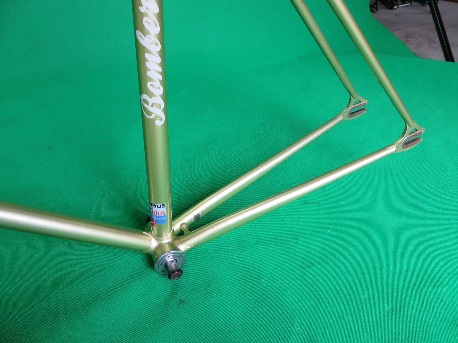 BOMBER PRO | metallic gold | Columbus GENIUS | 51.5cm – NJS EXPORT