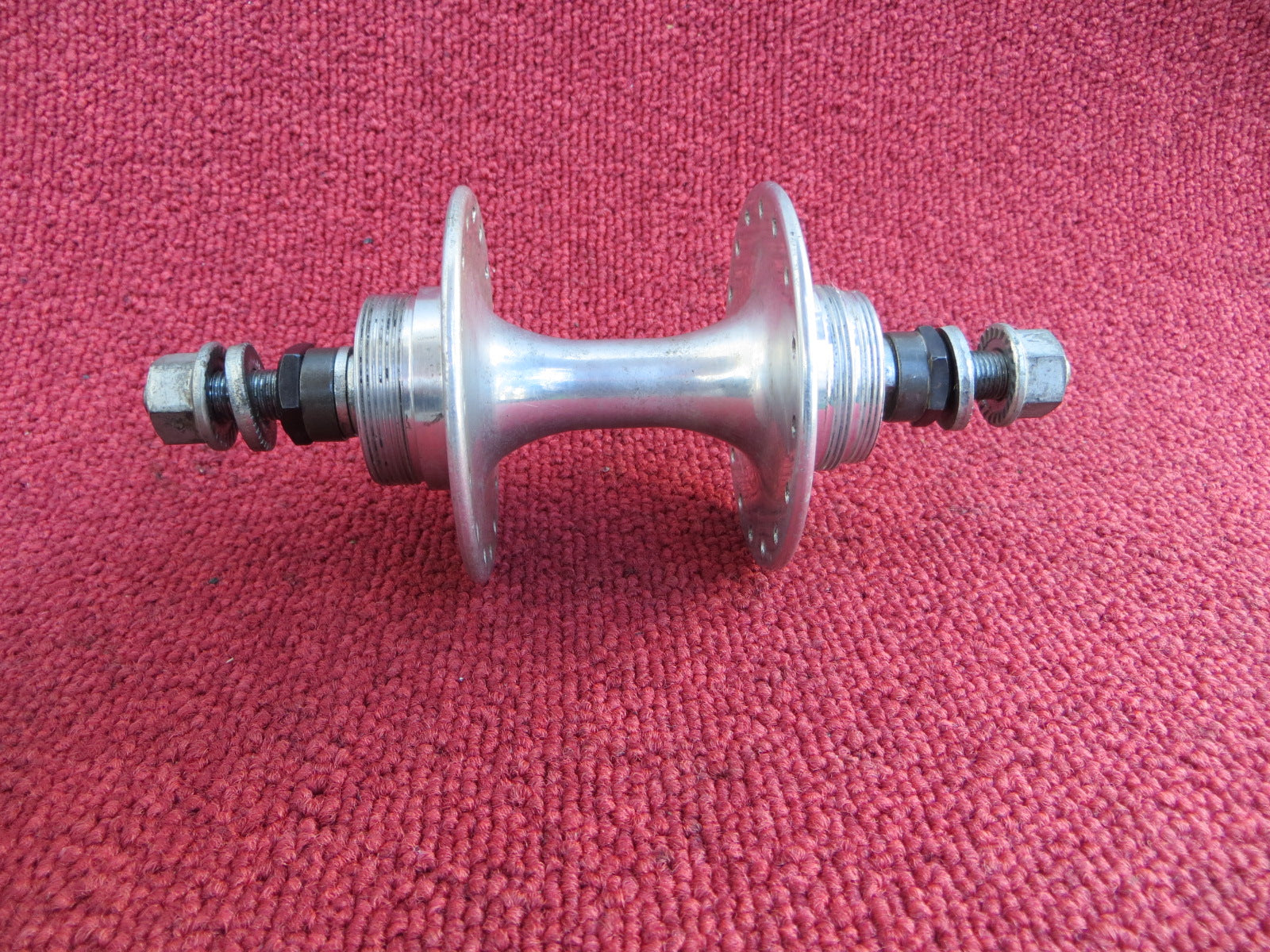 Vintage Suzue Track 120mm Hubs 32H (18031216) – NJS EXPORT