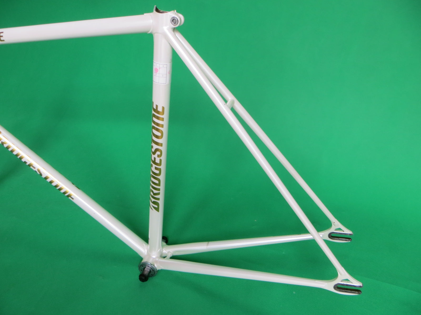 Bridgestone // White // Kasei 8630R + 019 Tubing // 51cm – NJS EXPORT