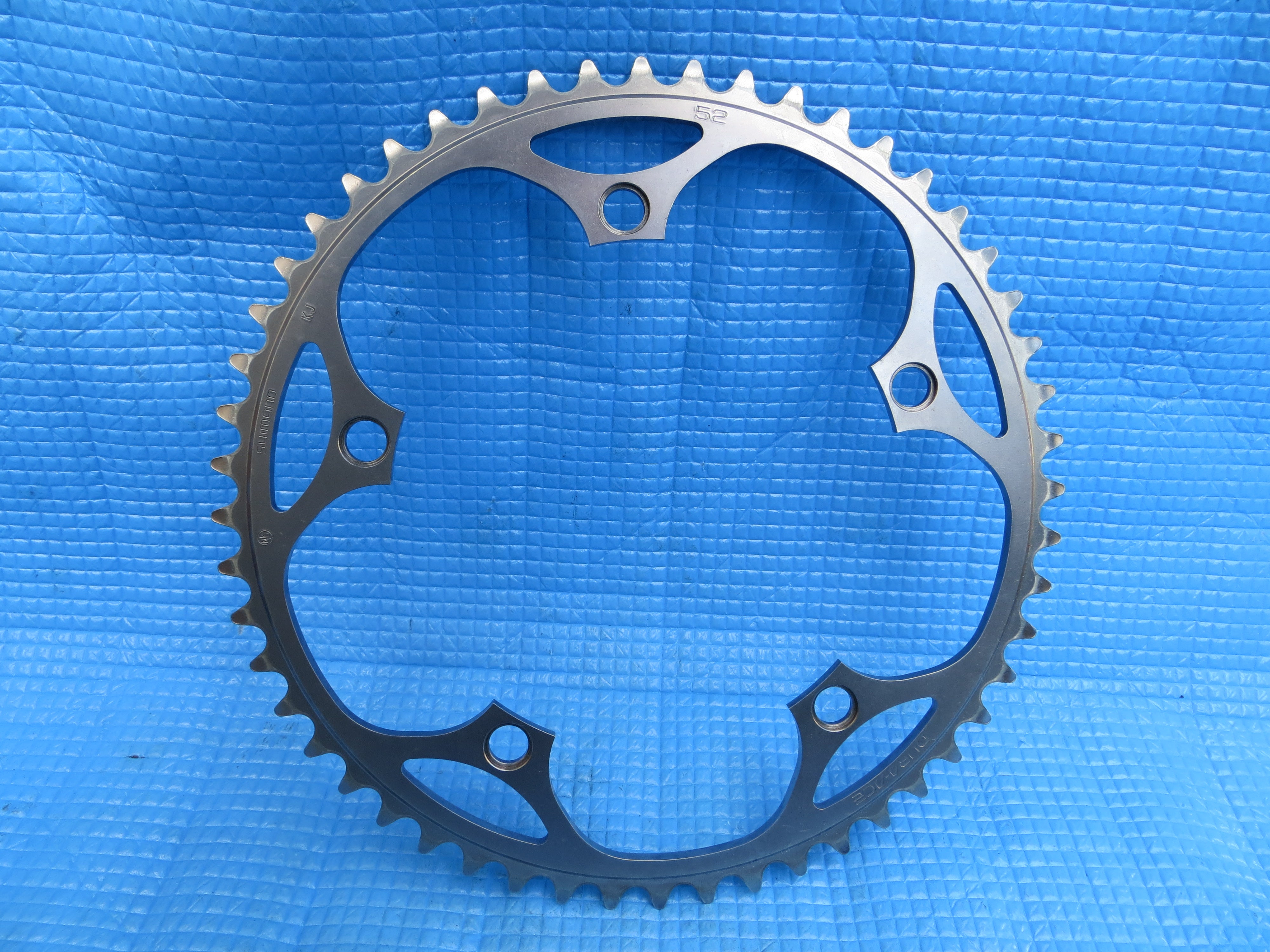 Shimano Dura Ace FC-7710 1/8 144BCD NJS Chainring 52T (22103001)