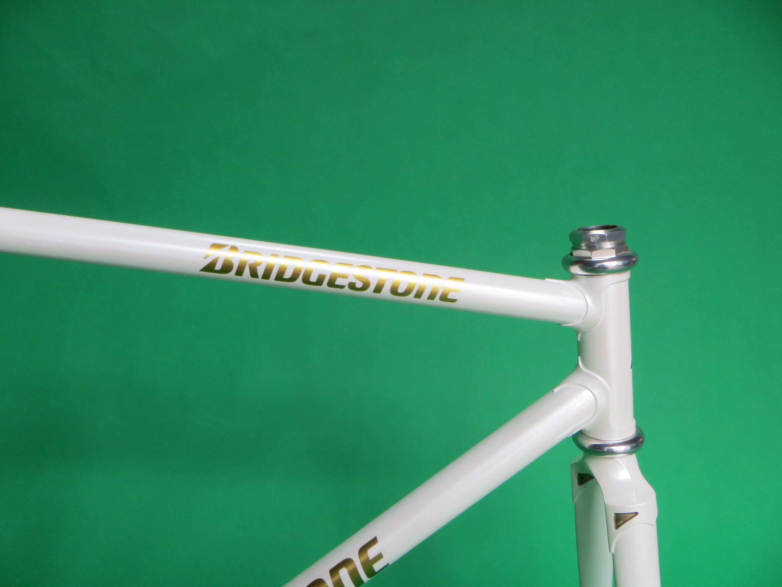 自転車本体 BRIDGESTONE 8630R njs BRIDGESTONE 8630R njs