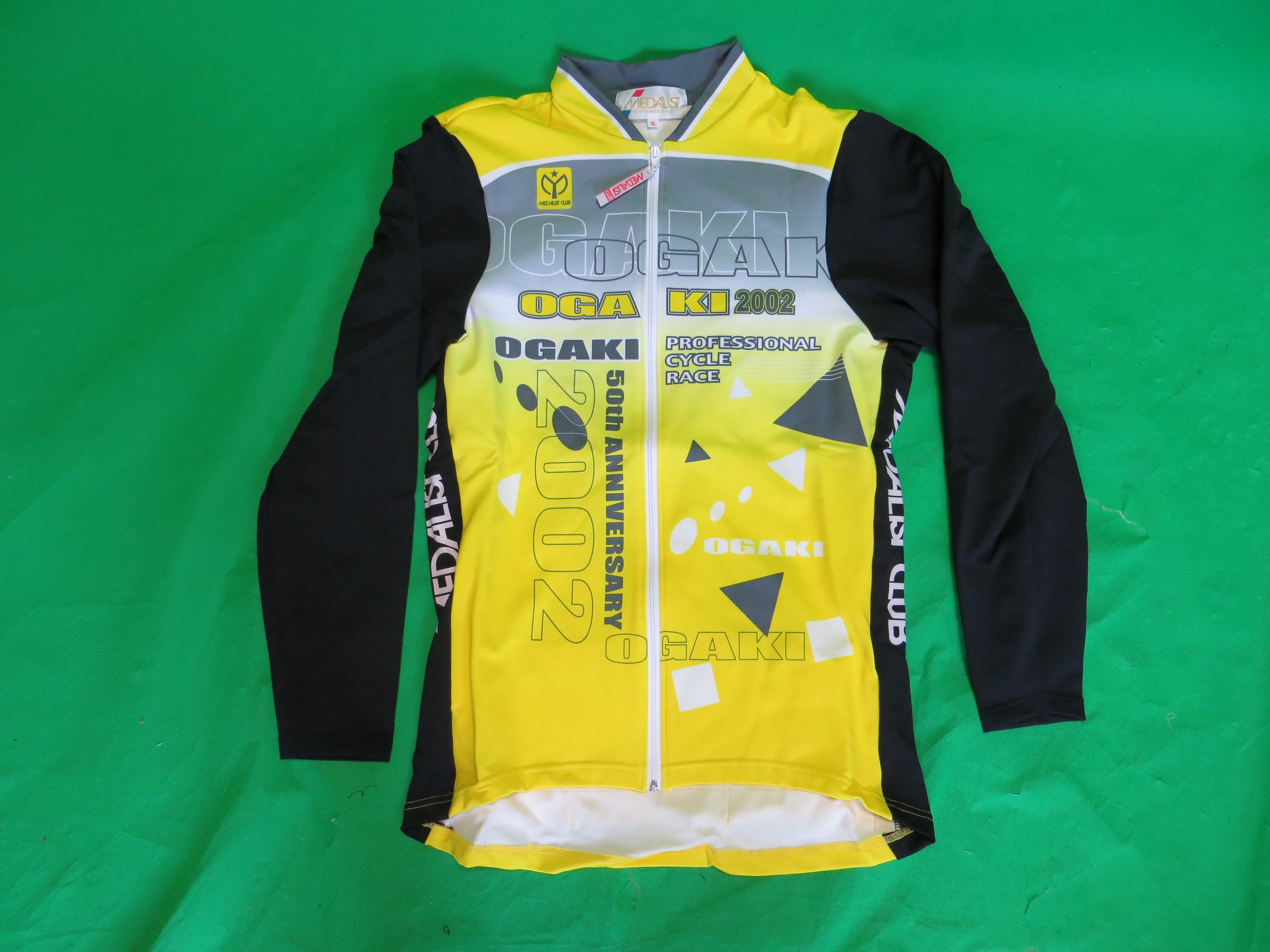 Never Used Medalist Club Cycling Jersey 2L-size (Japanese 3L)