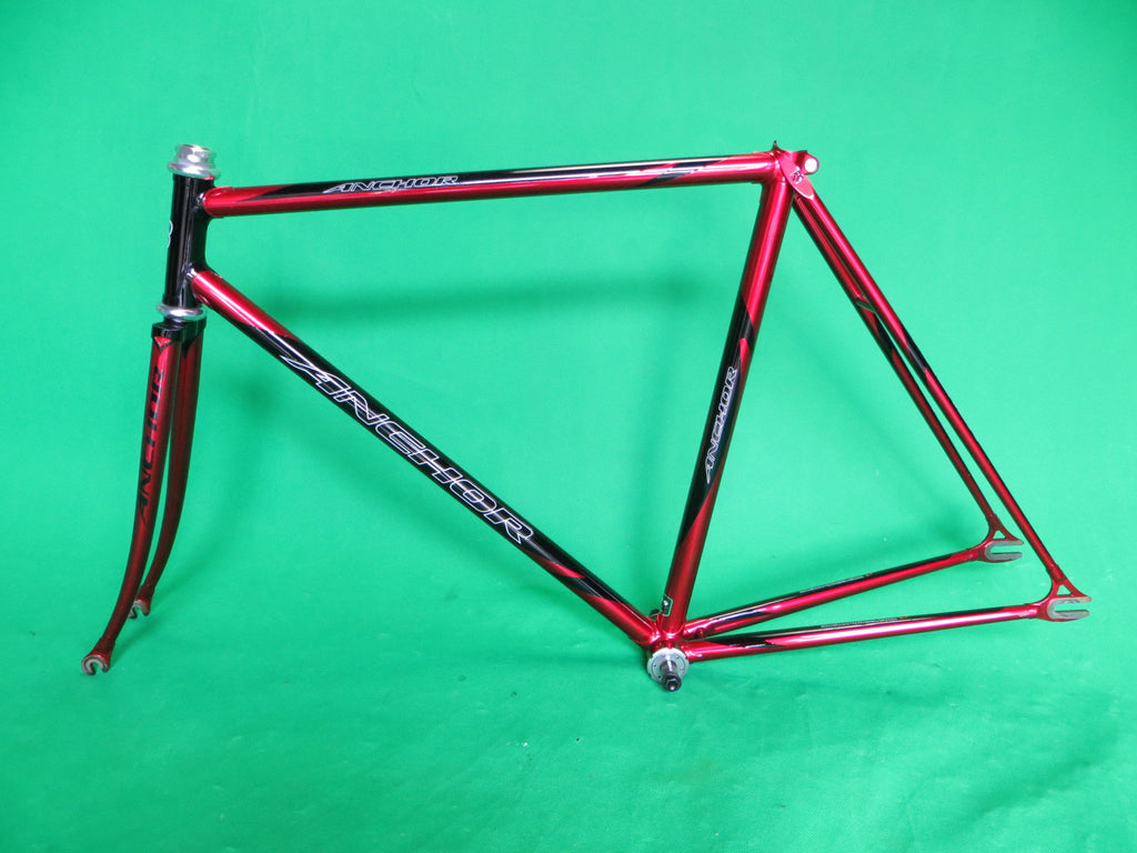 ANCHOR // Candy-Red and Black Two-Tone : Kasei 019 tubing // 52cm