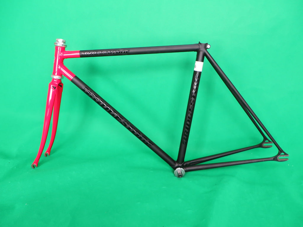 Bridgestone  // Red / Matte Black Two Tone  // 51cm