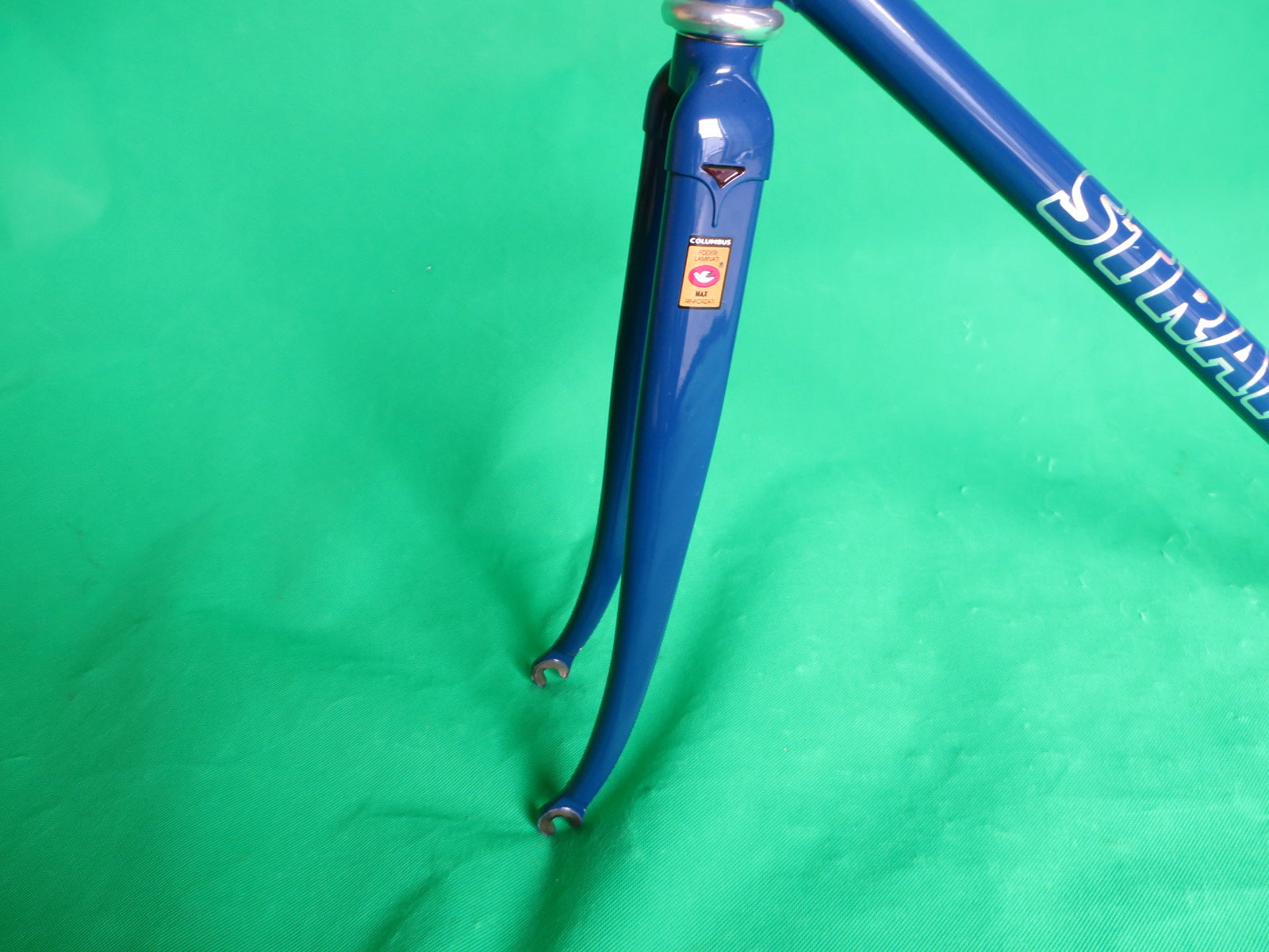 Stratos // Grayish Navy // Columbus Max Fork // 50.5cm – NJS EXPORT