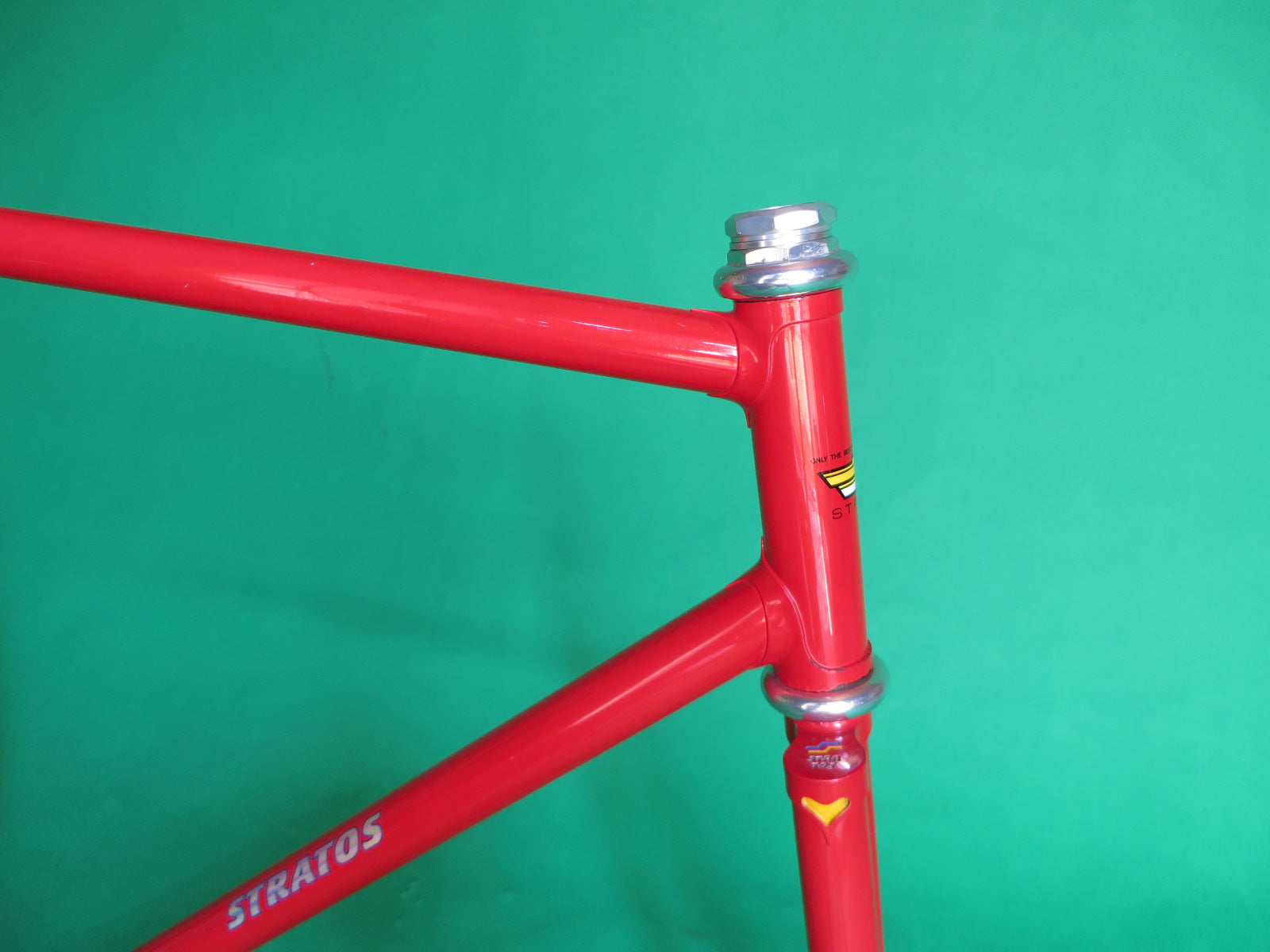 Stratos // Red // 53.5cm – NJS EXPORT