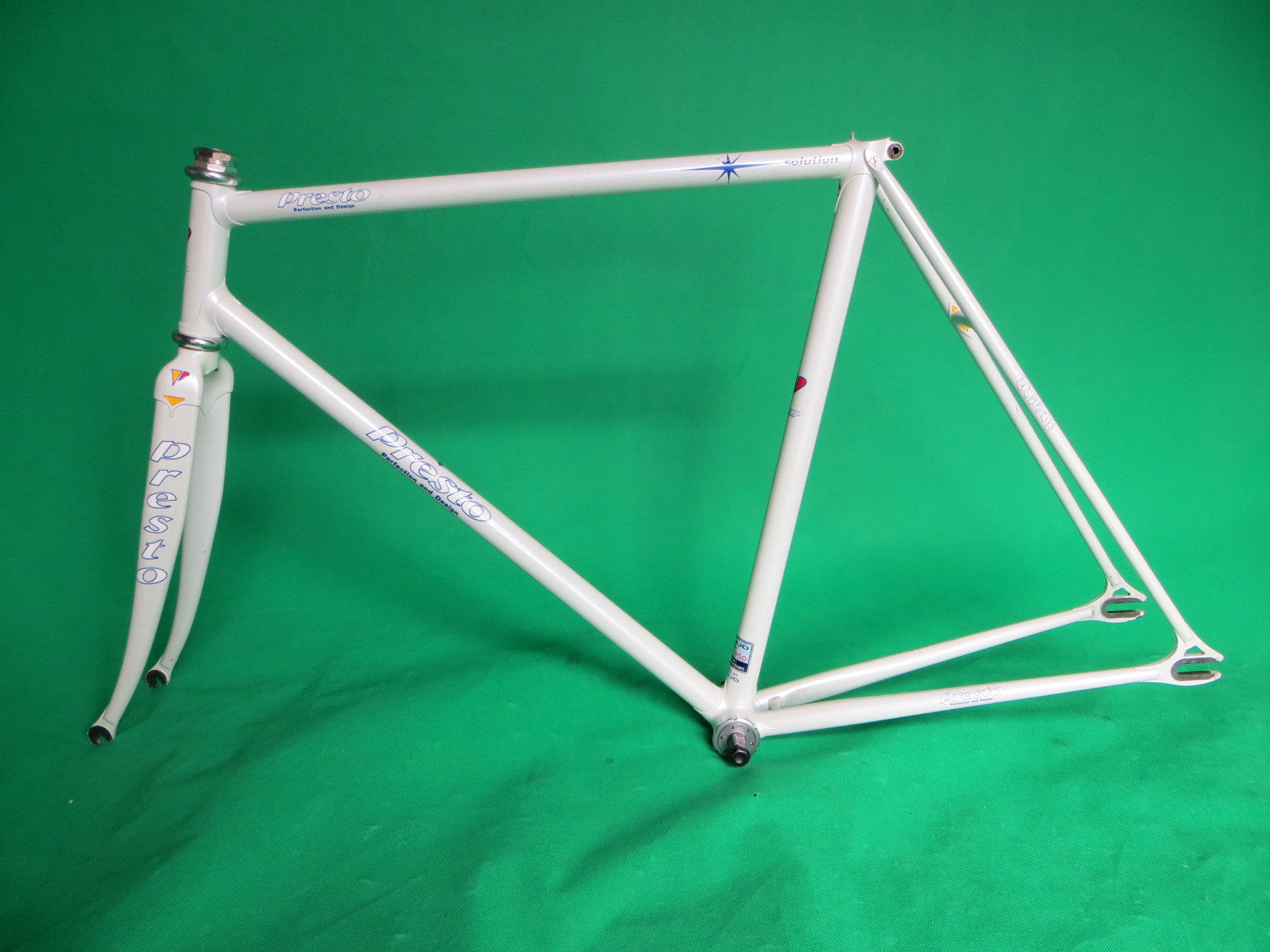 PRESTO // white // Columbus Max Fork // 53.5cm