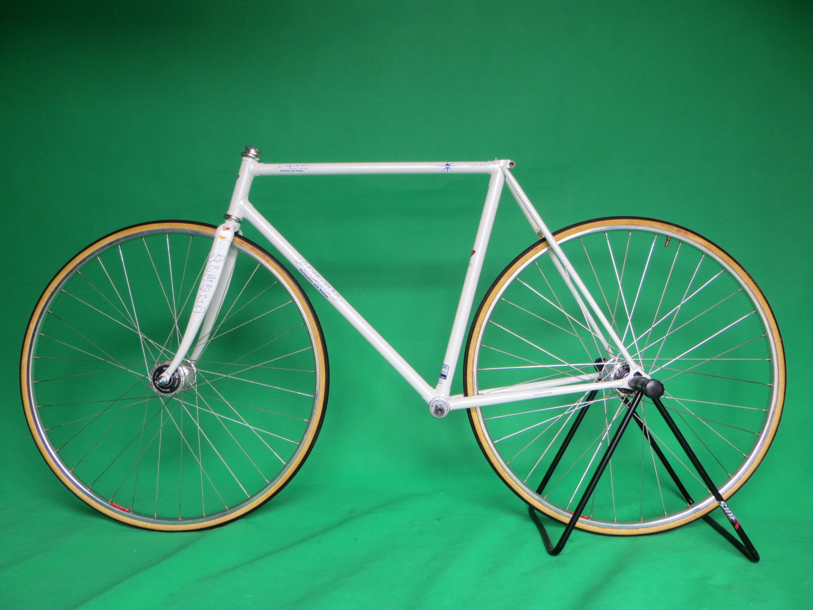 PRESTO // white // Columbus Max Fork // 53.5cm – NJS EXPORT