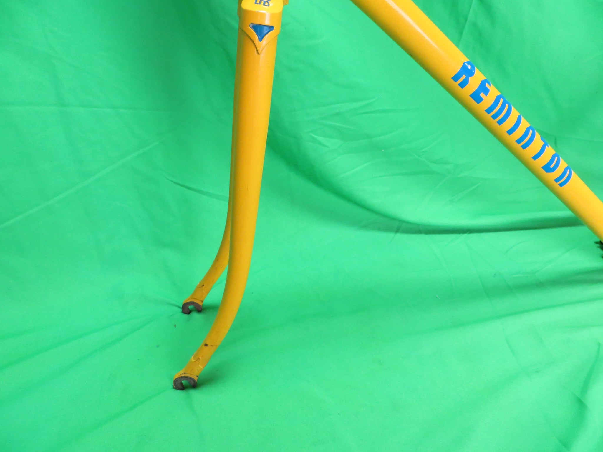 Reminton / Yellow / 52cm – NJS EXPORT