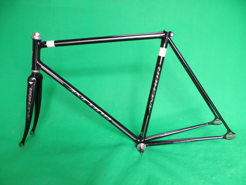 Anchor // Black Columbus Max Fork : Kaisei 019 tubing // 53.5cm