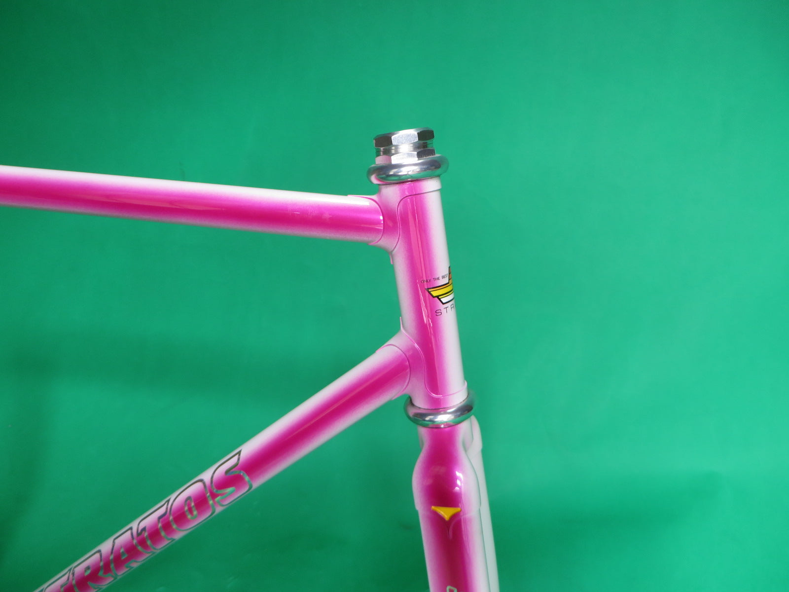 Stratos // Sakura / White Fade // Columbus Max Fork // 51.5