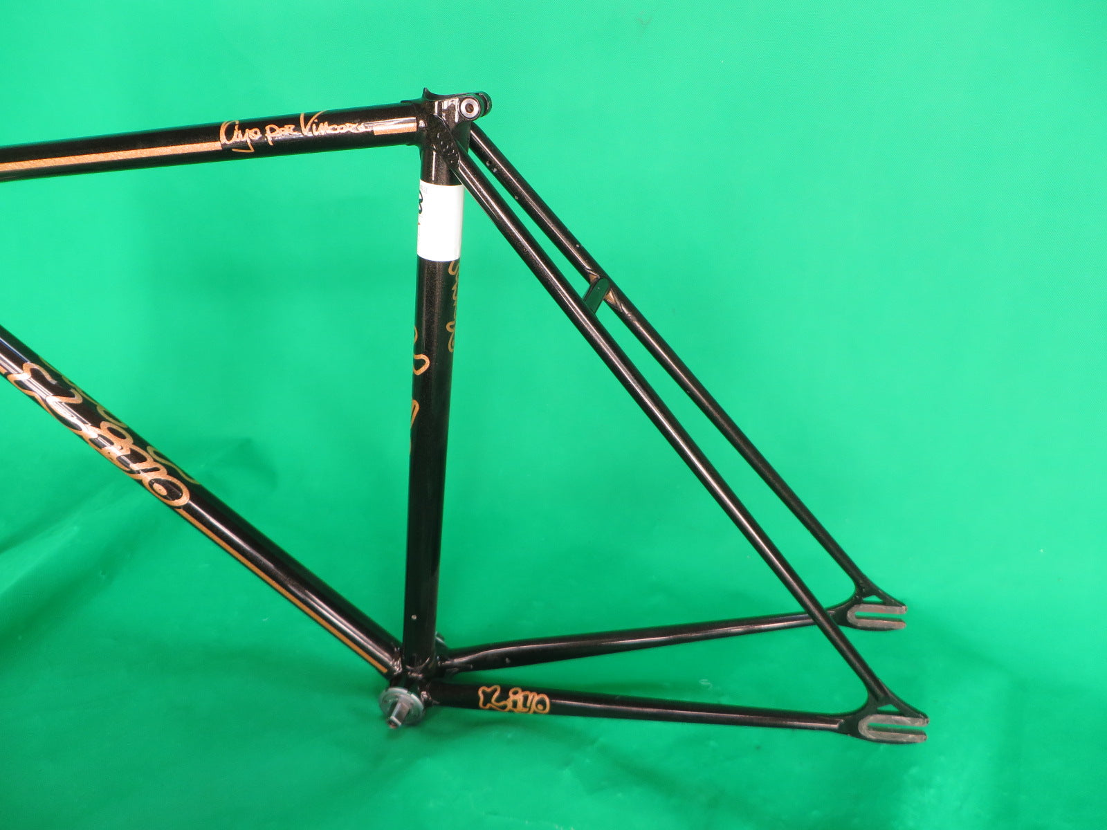 Kiyo Miyazawa Columbus Max Fork // Black with fine gold flake