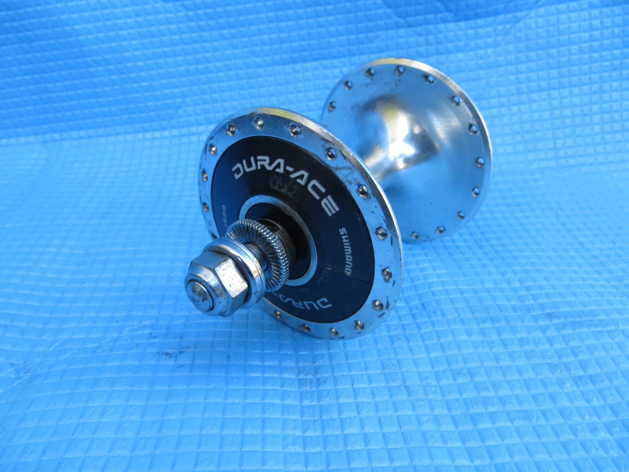Shimano Dura Ace HB-7600 36H 100mm/9mm Front Hub NJS (23010702)