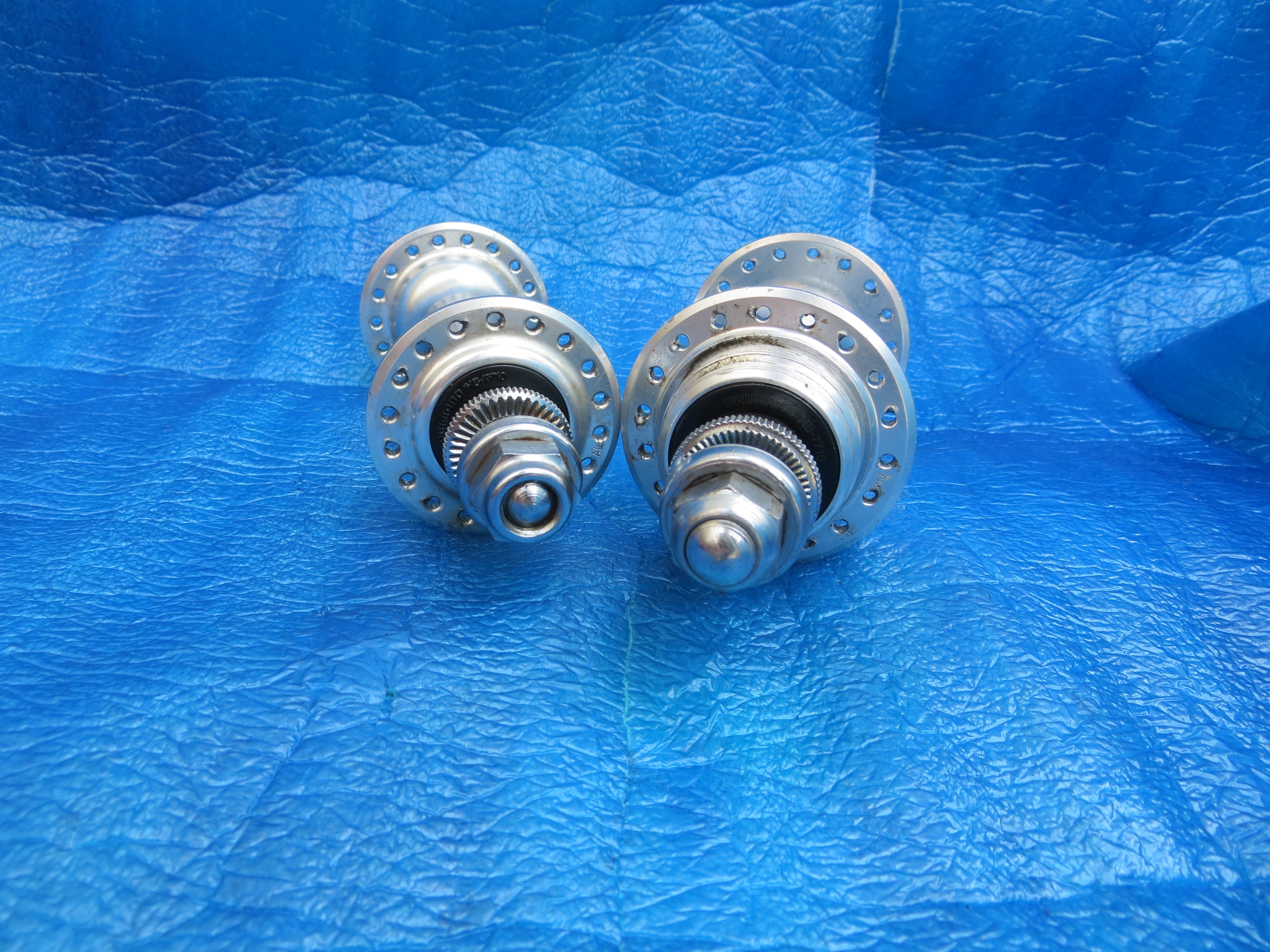 Shimano Dura Ace HB-7710 36H 120mm F&R NJS Approved Hub set (22052612)
