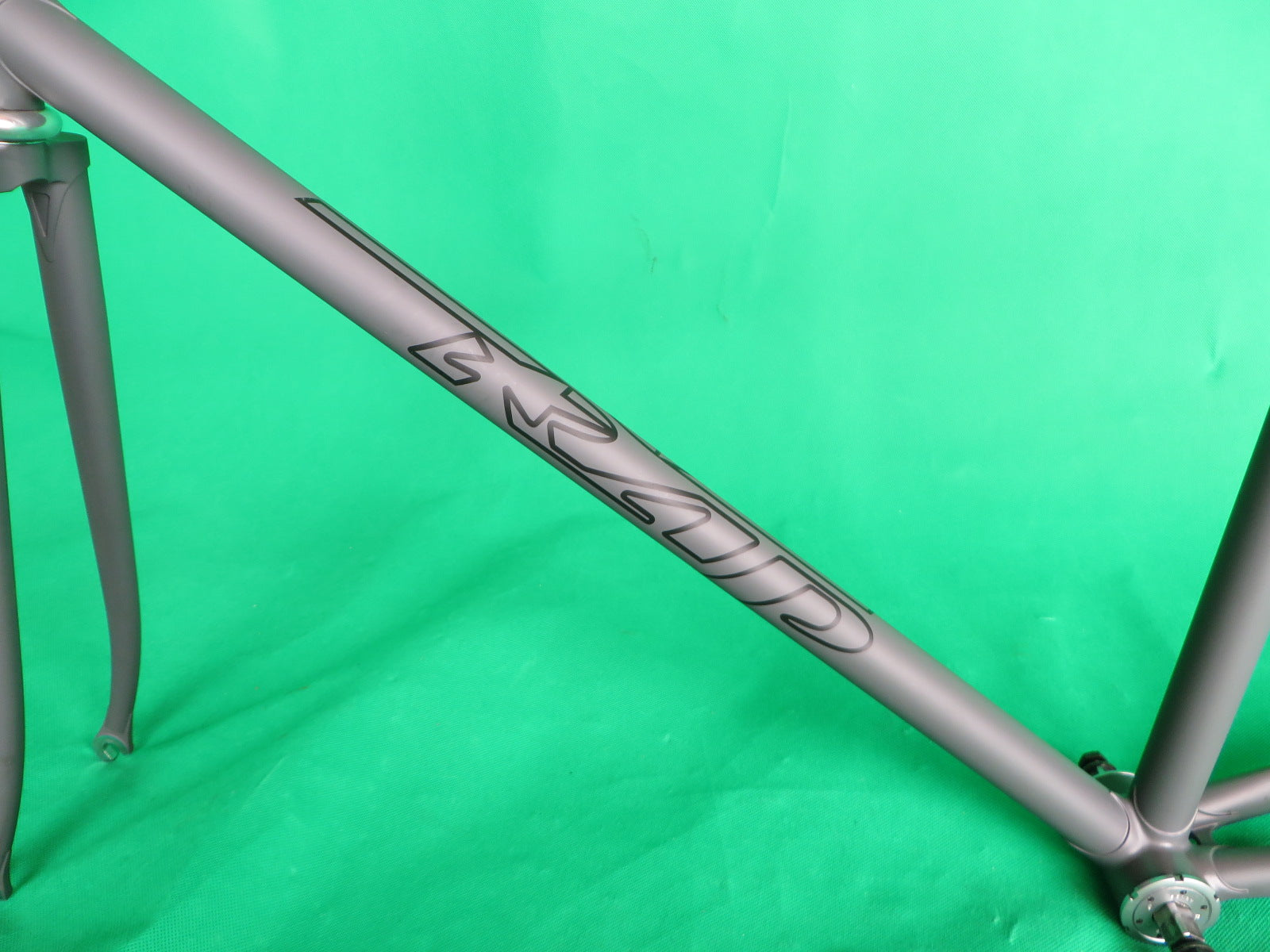 Rap // Matte Gray // 52.5cm – NJS EXPORT