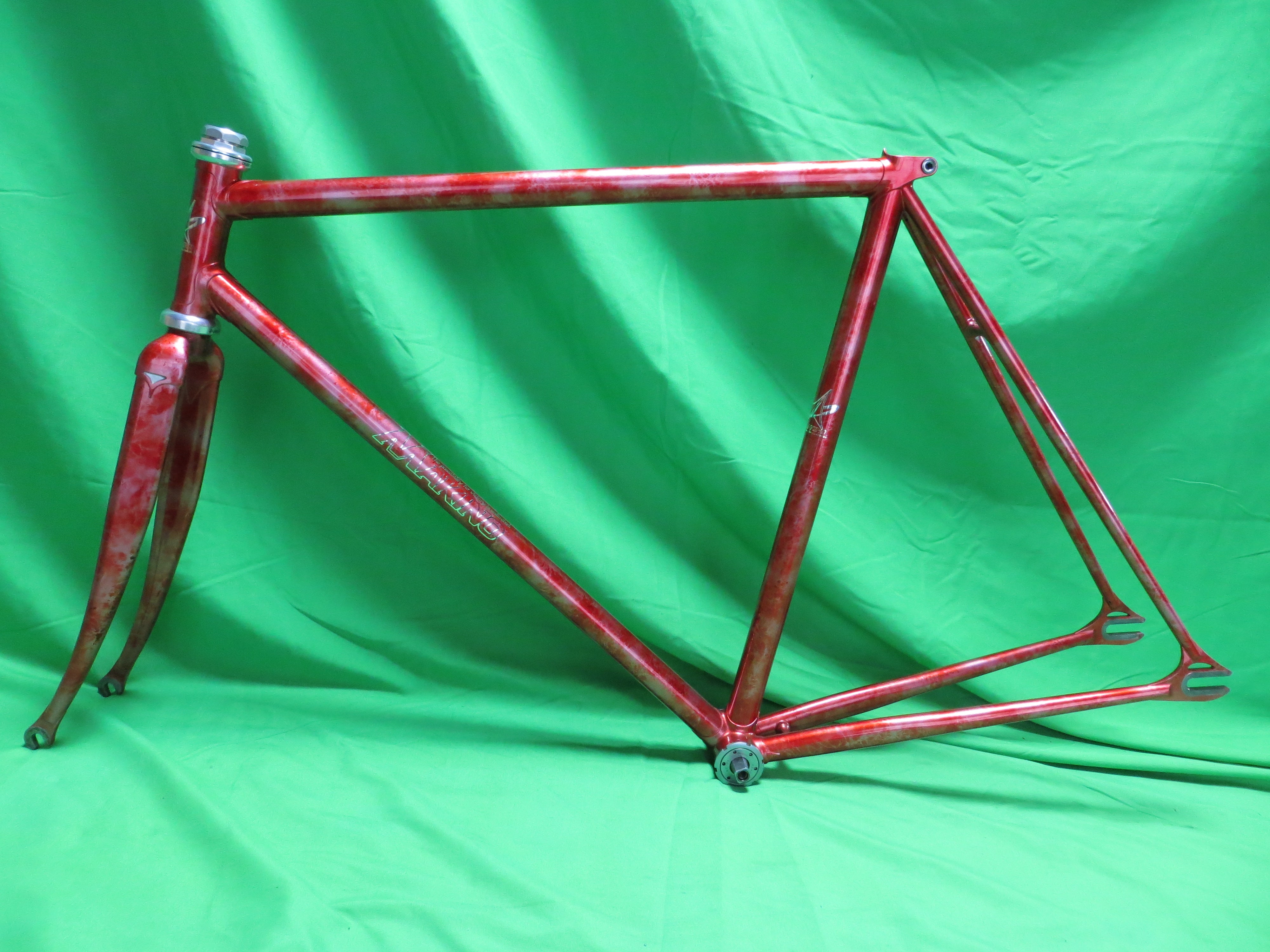 Makino Columbus Max Fork  // Red Metallic / Silver Marble Finish  // 53.5cm