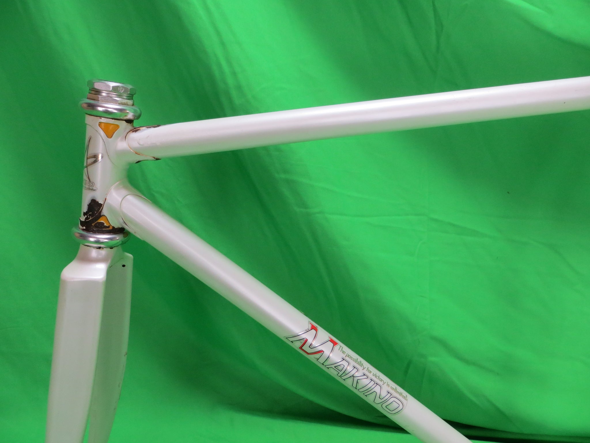 Makino Columbus Max Fork // White // 49.5cm – NJS EXPORT