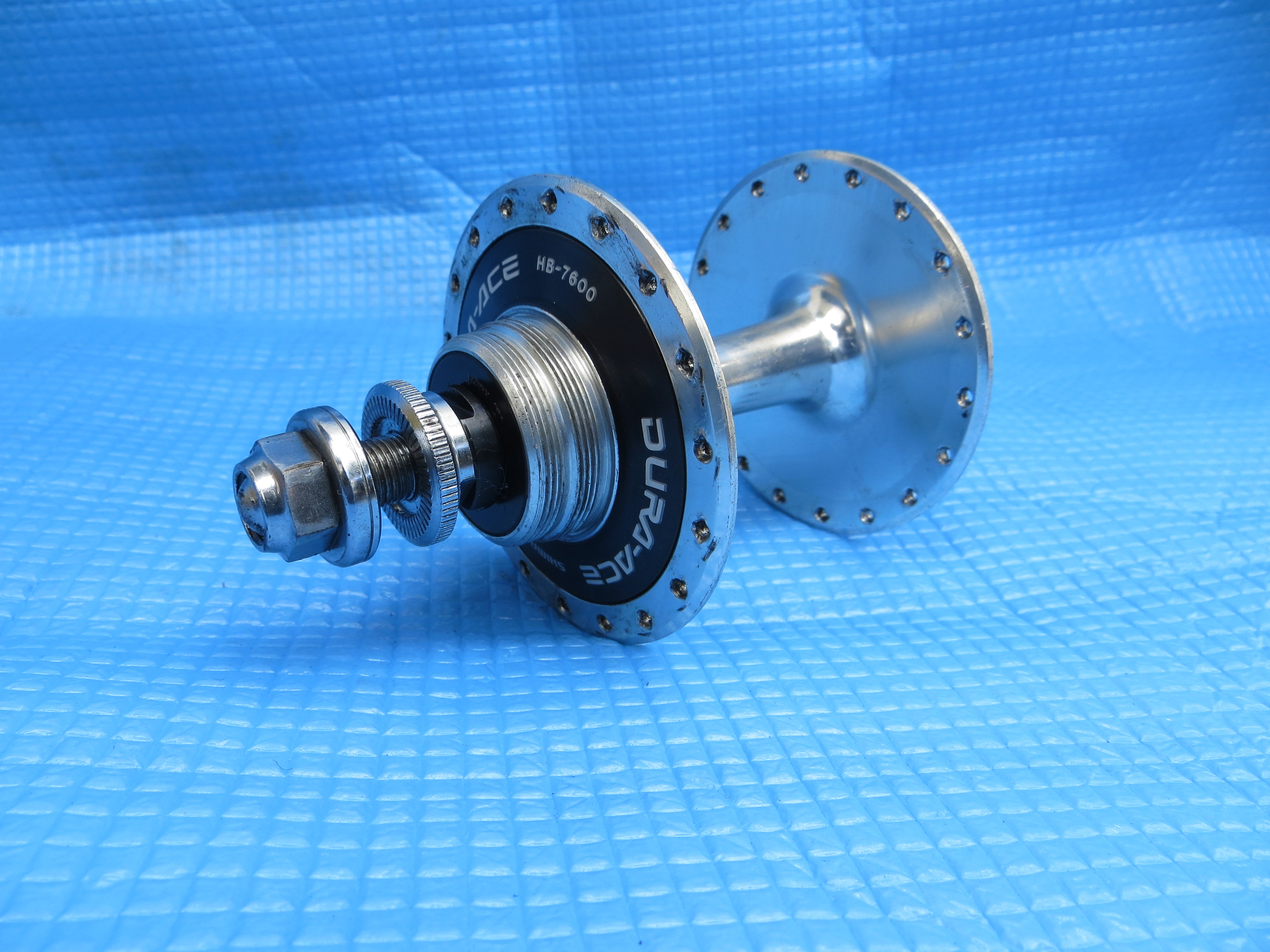 Shimano Dura Ace HB-7600 36H 120mm Rear Hub NJS (23032923)