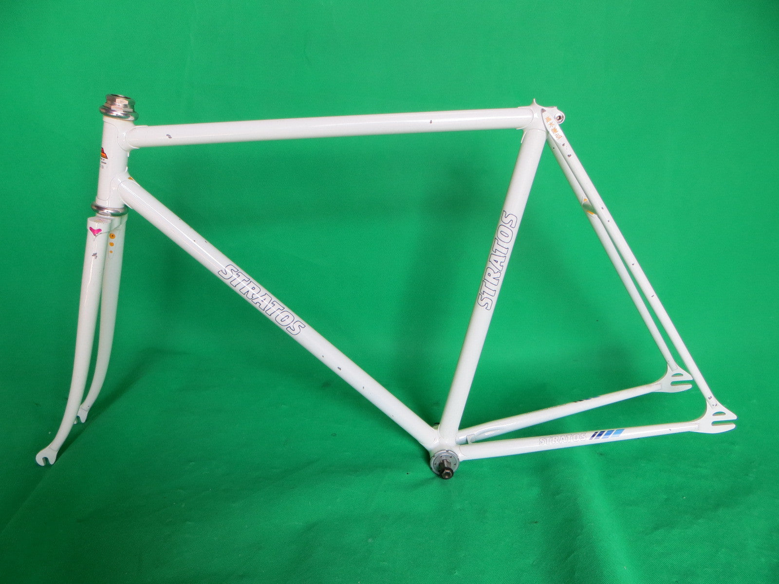 STRATOS // White NEVER USED Shimano Drop Ends // 51.5cm