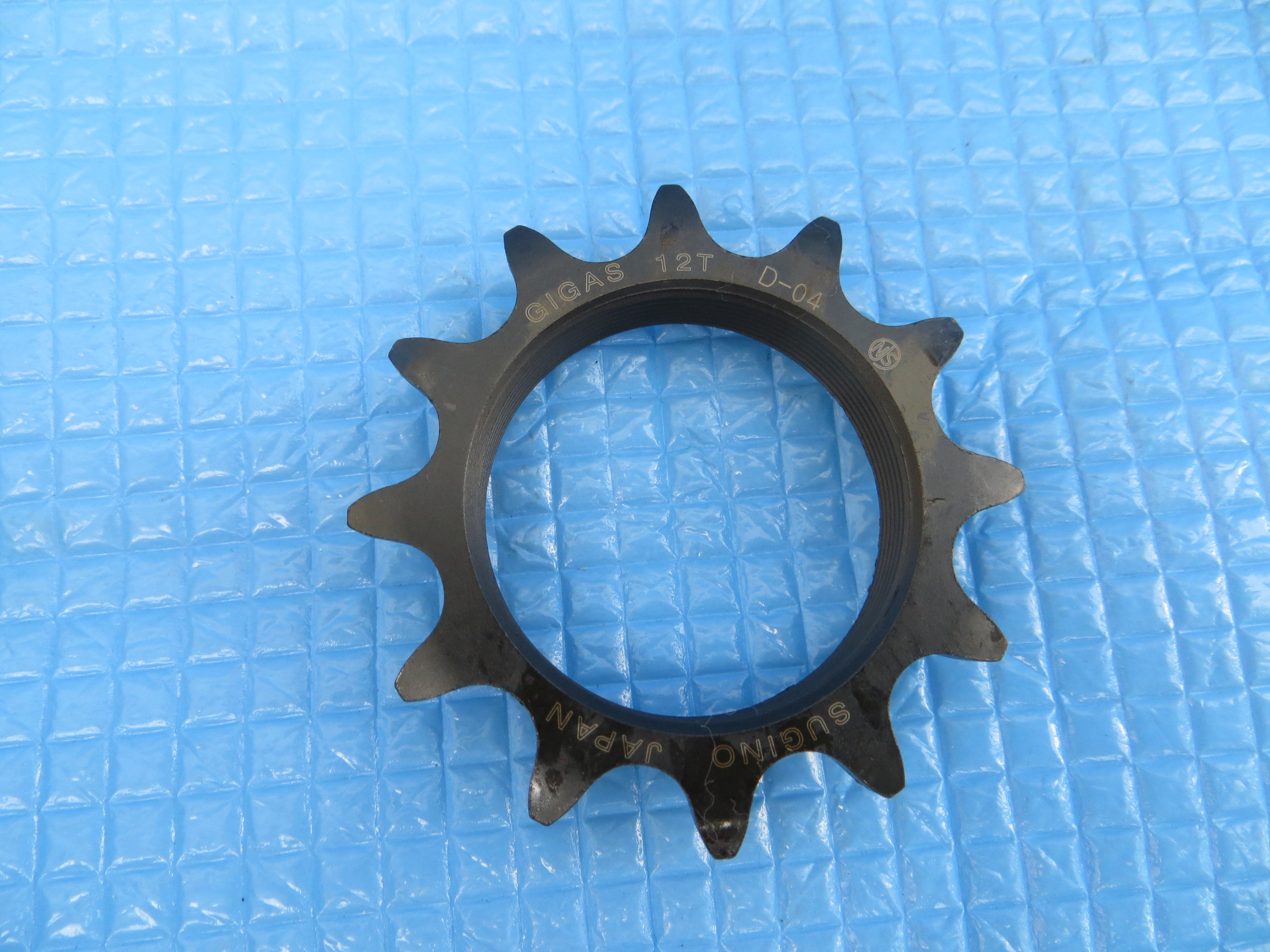 Never Used Sugino Gigas 12t 1/8” Track Cog NJS (23041601)