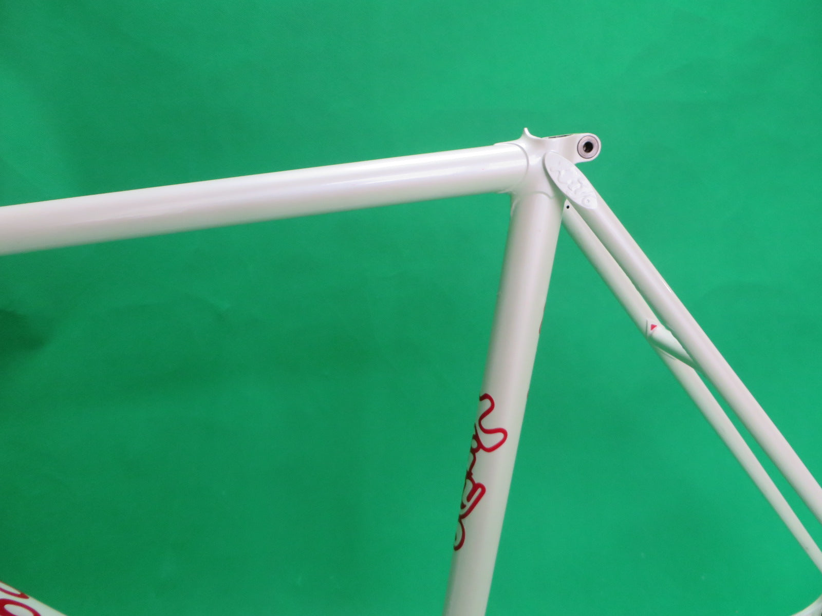 Kiyo Miyazawa // White // 51.5cm – NJS EXPORT