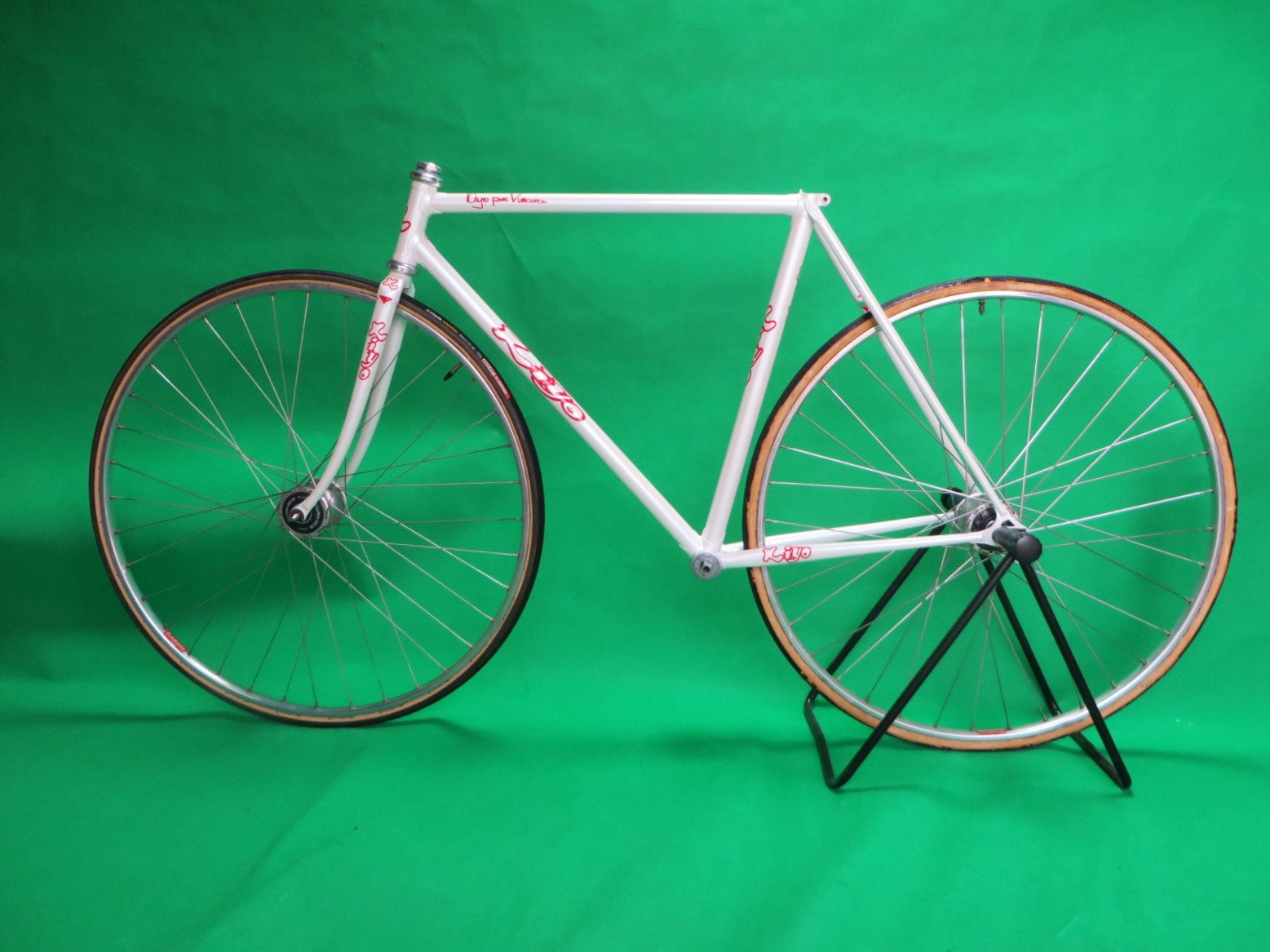 Kiyo Miyazawa // White // 51.5cm – NJS EXPORT
