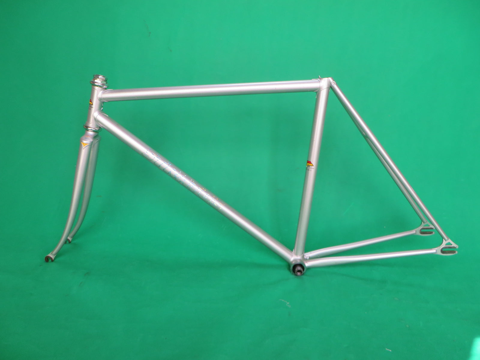 Stratos // Silver // 50cm