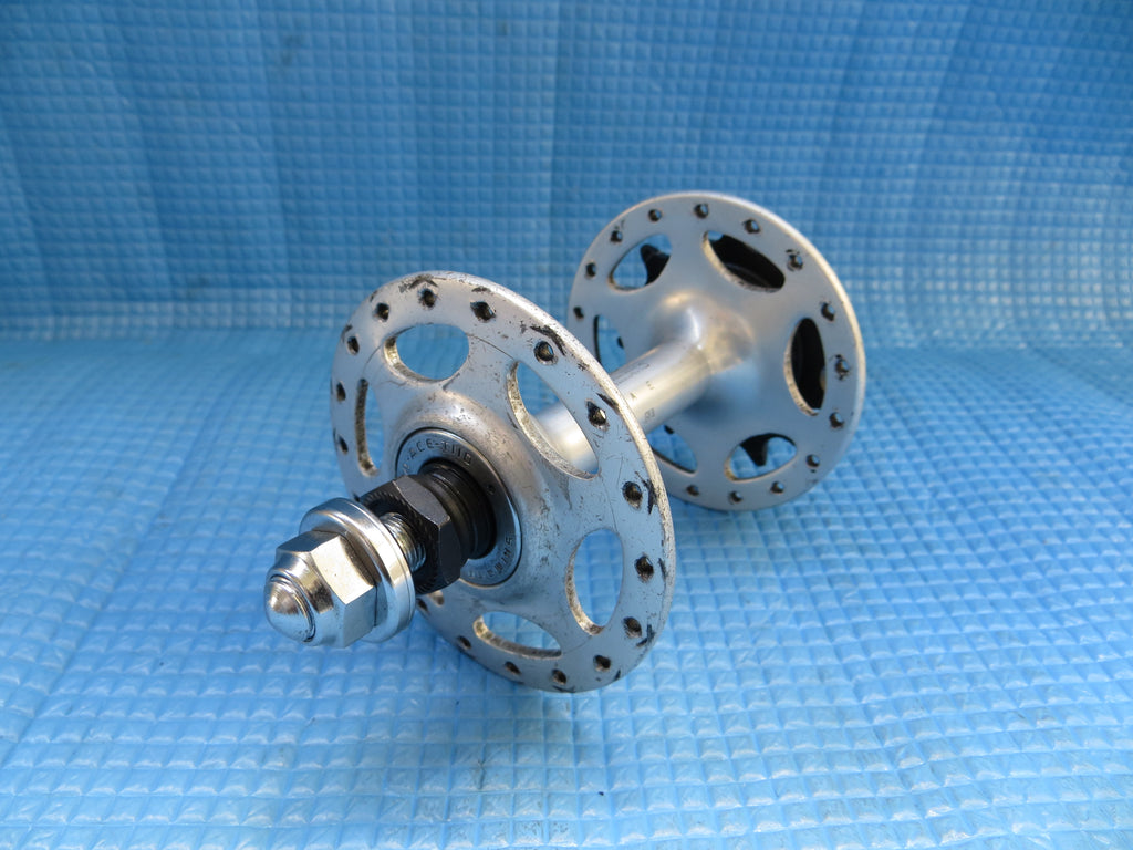 Shimano Dura Ace HB-7520 36H 120mm Rear Hub One Sided Fixed BIA  (22092852)