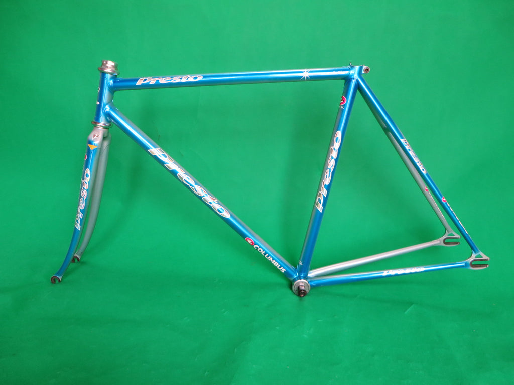PRESTO // Blue metallic Silver Fade // 51.5cm