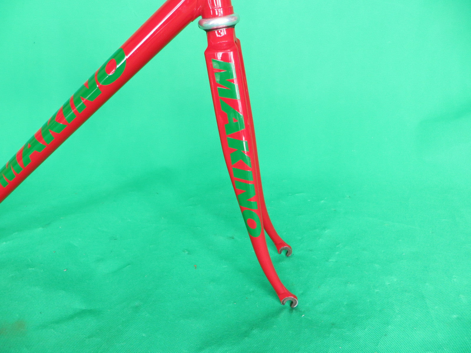 Makino // Red Columbus Max Fork // 48.5cm – NJS EXPORT