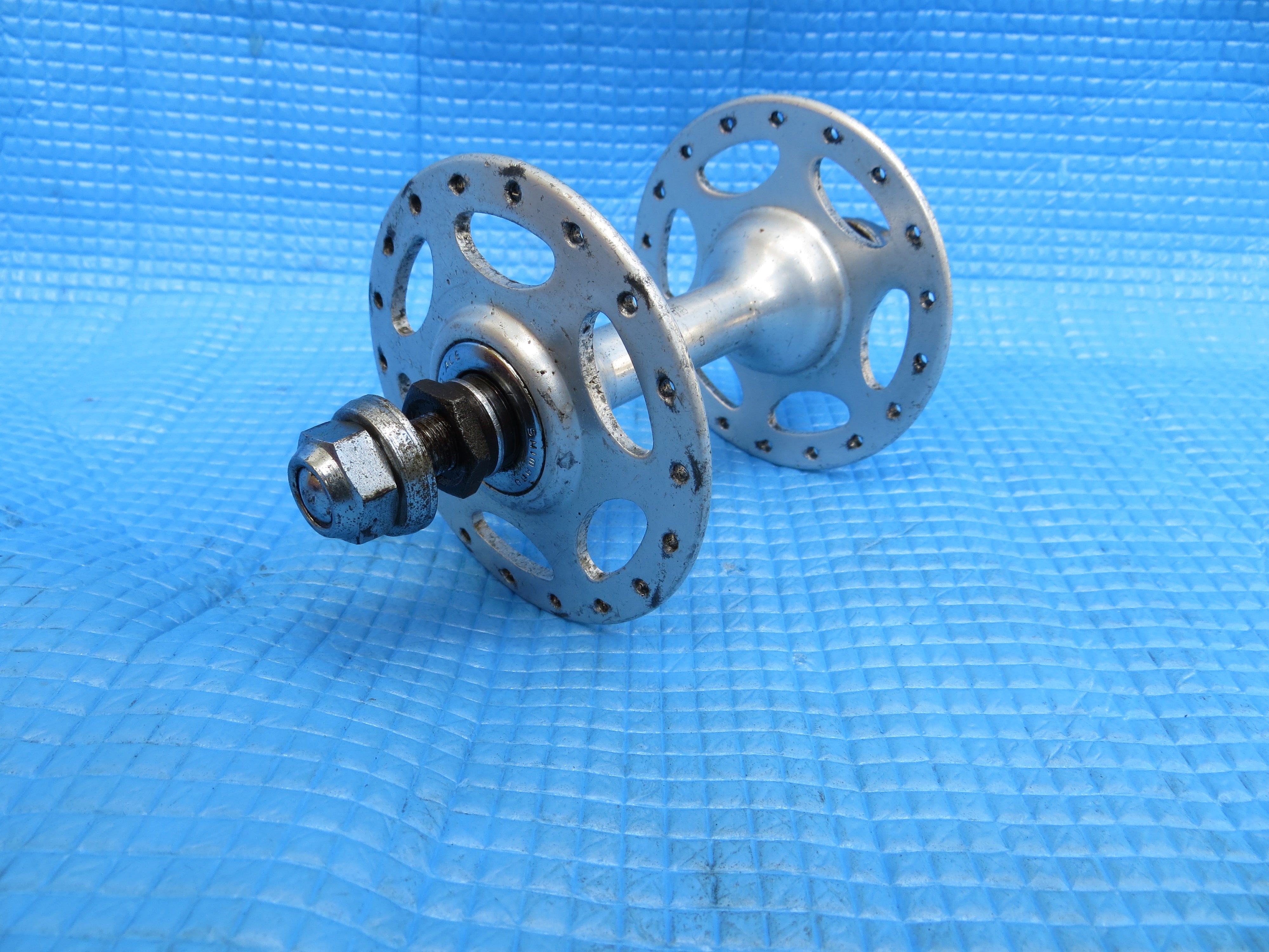 Shimano Dura Ace HB-7520 36H Front Hub BIA 9mm (22100814)