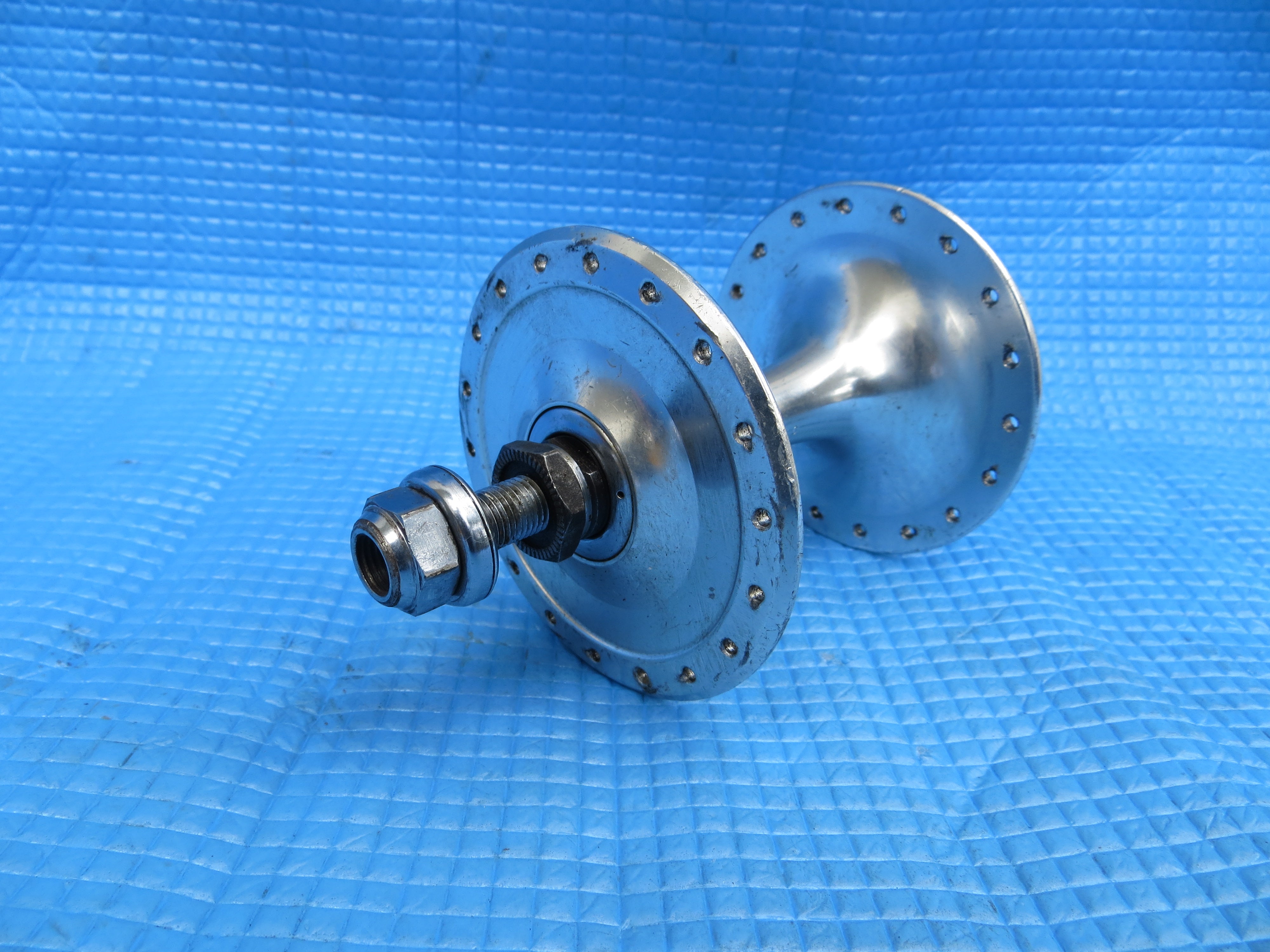 Suzue Pro Max 36H Front Hub 9mm Axle NJS (22100915)