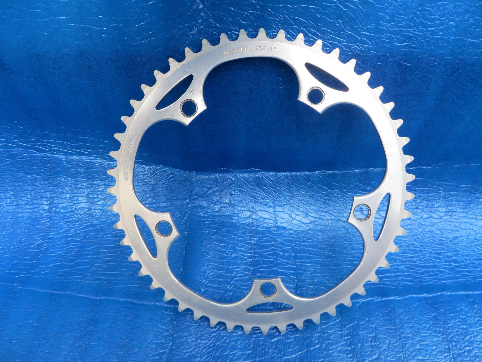 Sugino Aero Mighty 1/8" 144BCD NJS Chainring 51T (19051904)