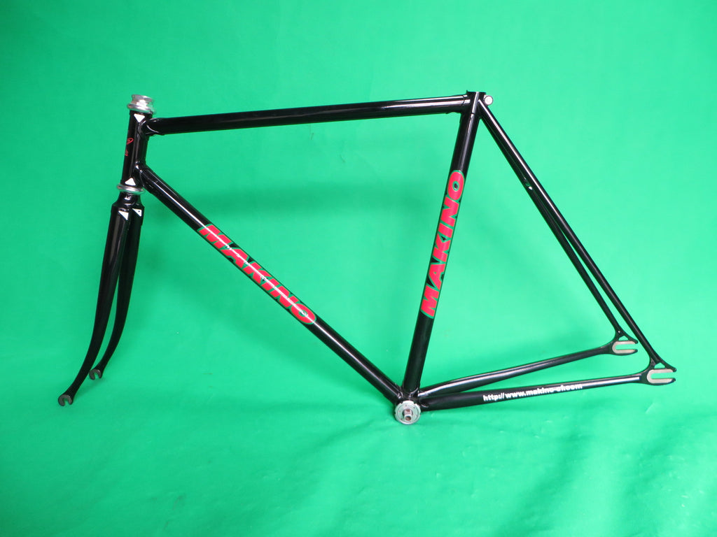 Makino // Black  // 52.5cm